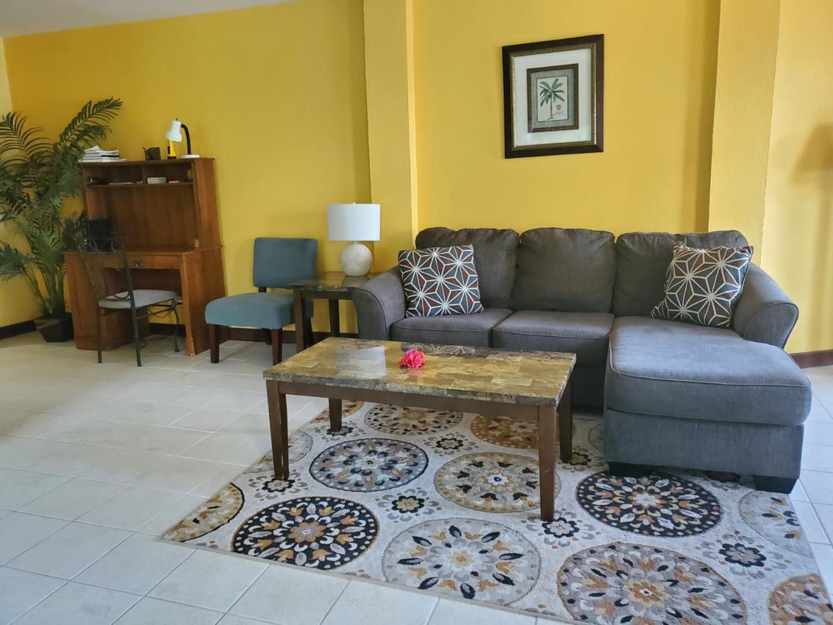סן פדרו Miramar Villas Resort מראה חיצוני תמונה