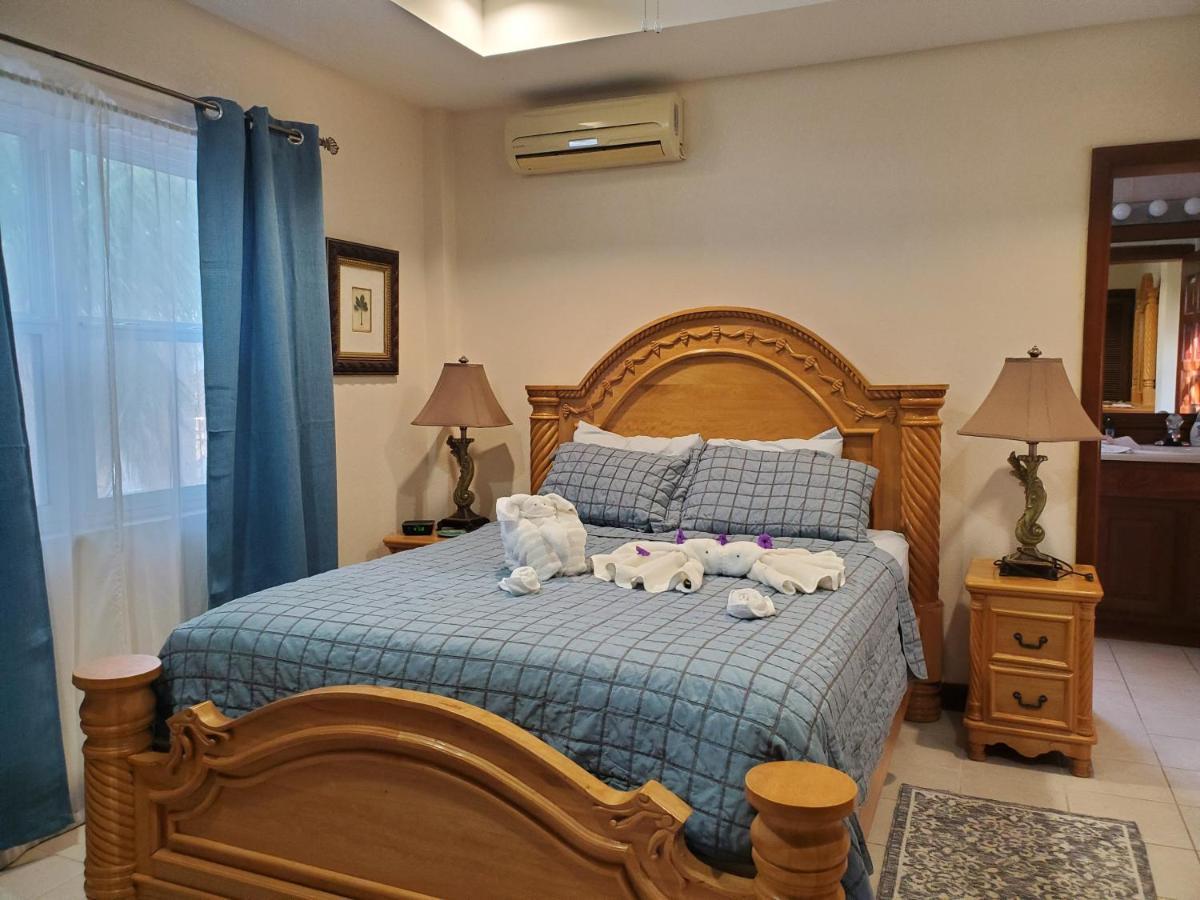 סן פדרו Miramar Villas Resort מראה חיצוני תמונה