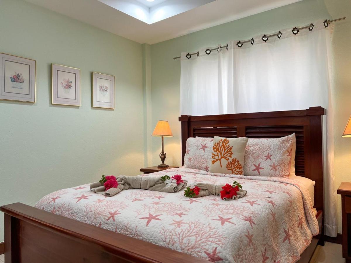 סן פדרו Miramar Villas Resort מראה חיצוני תמונה