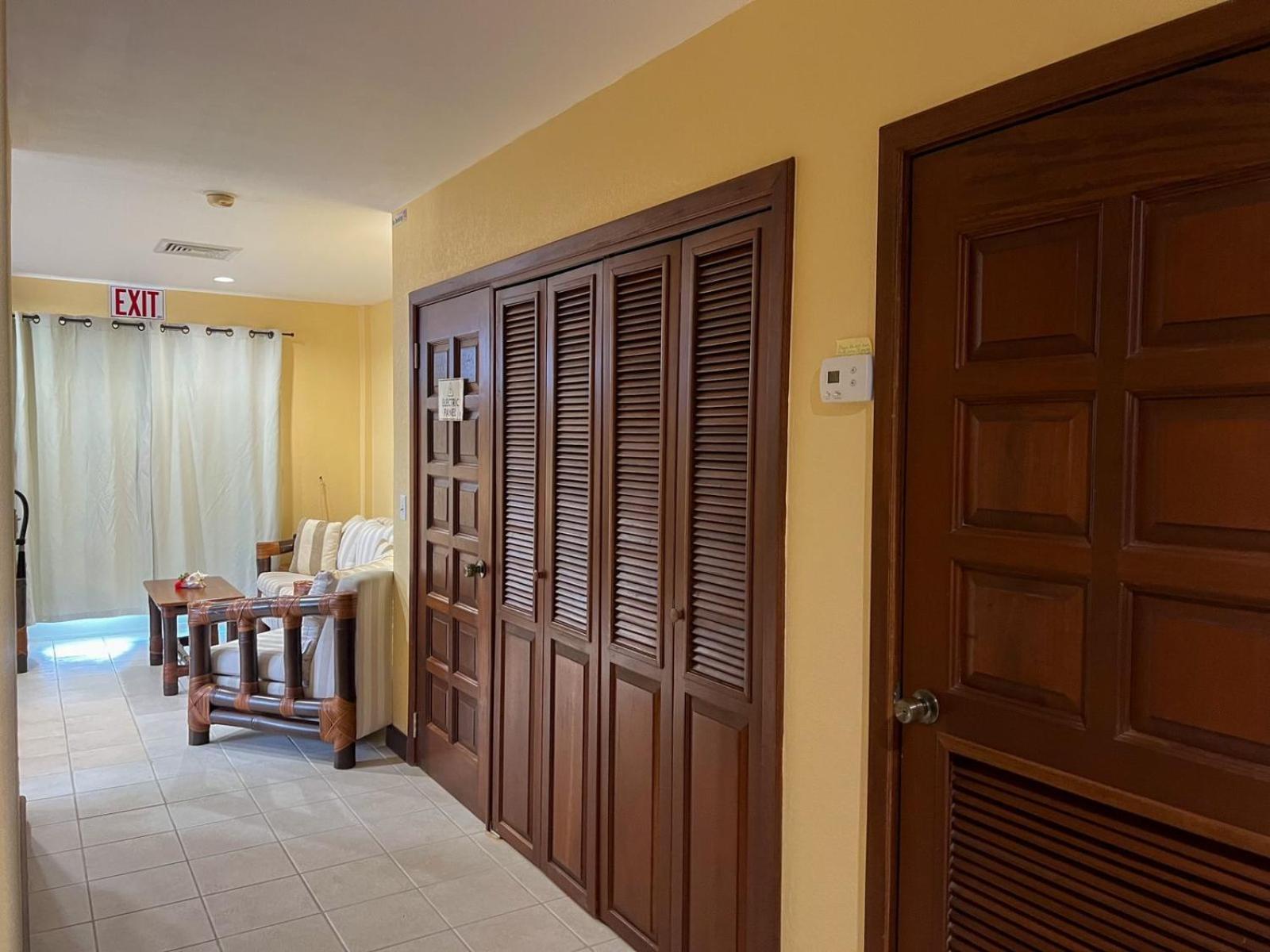 סן פדרו Miramar Villas Resort מראה חיצוני תמונה