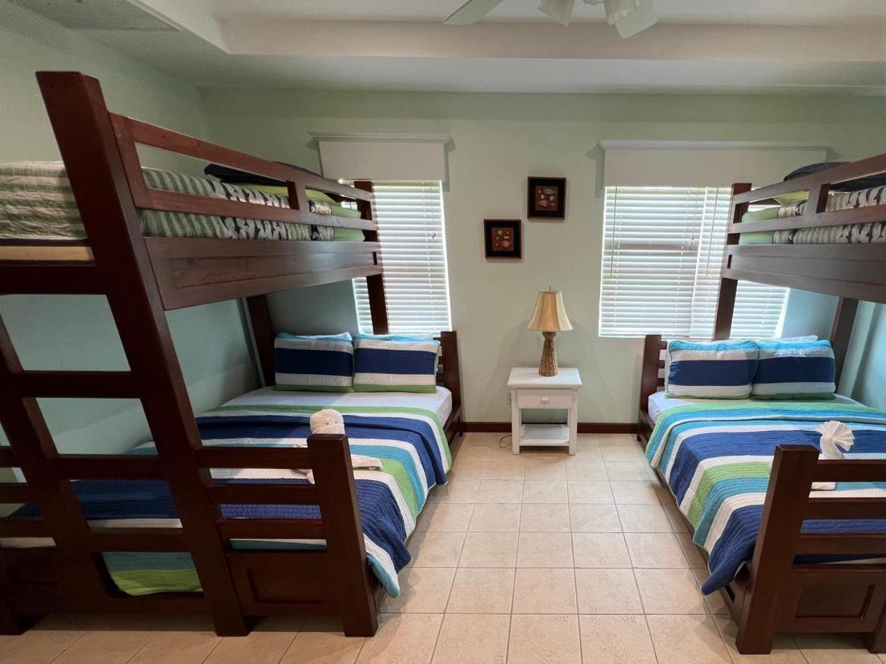 סן פדרו Miramar Villas Resort מראה חיצוני תמונה